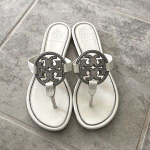 Tory Burch 6.5 LIKE NEW!